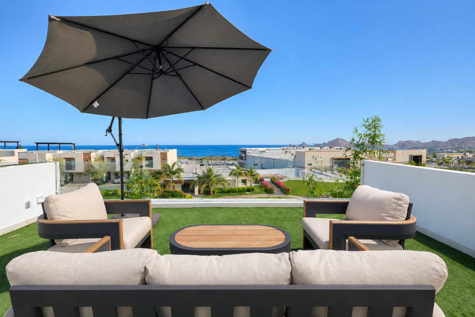ROOFTOP SKY LOUNGE