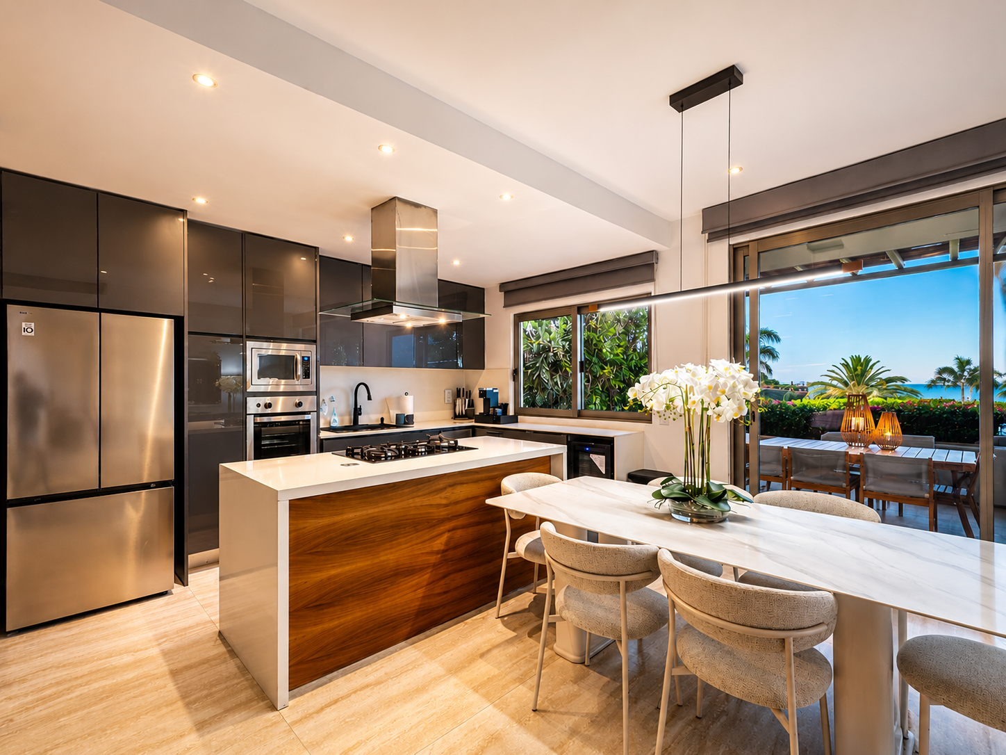 CHEF’S KITCHEN